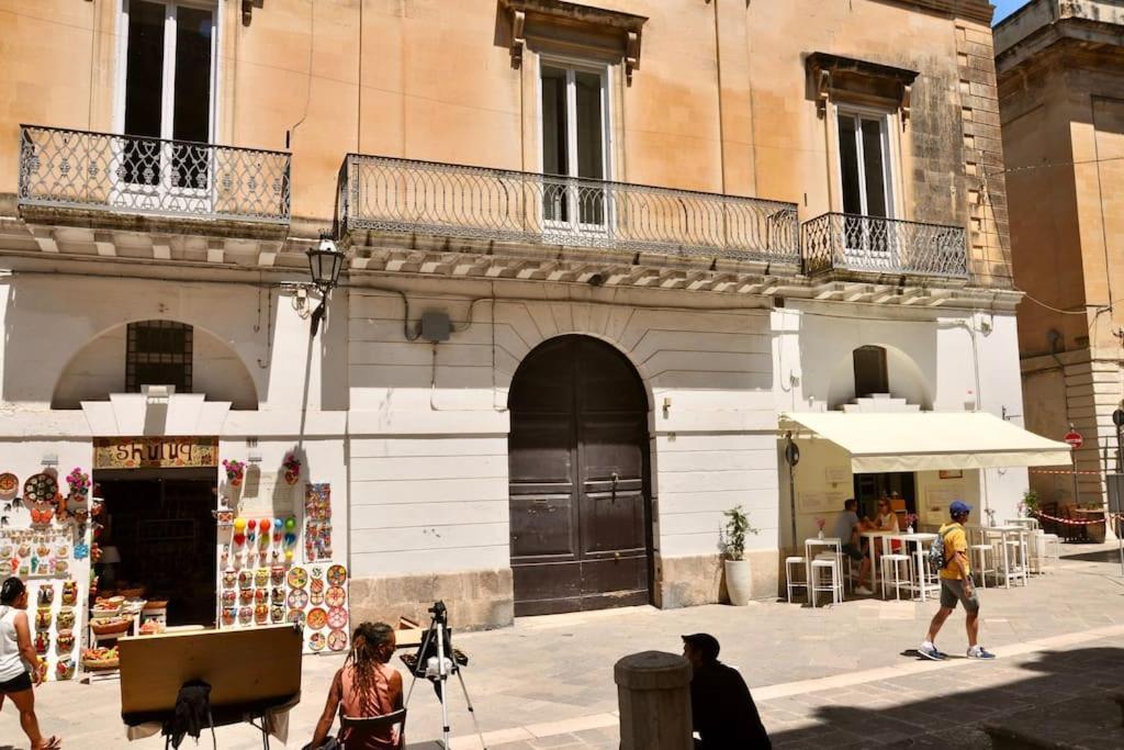 Palazzo Apostolico Orsini *