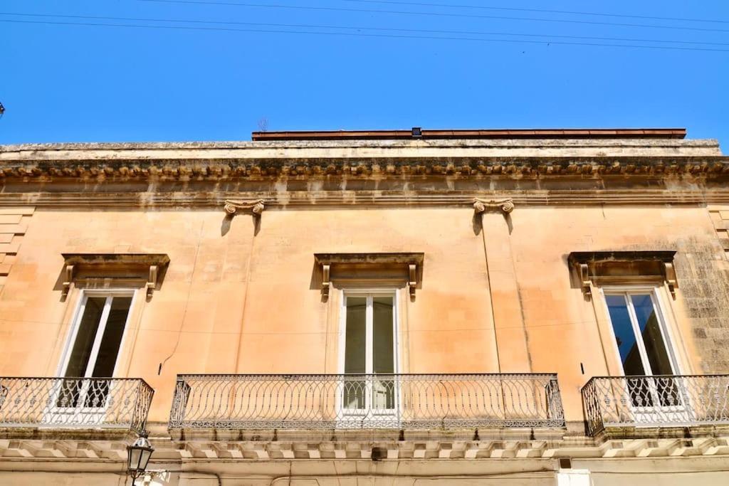 Palazzo Apostolico Orsini Appartamento *