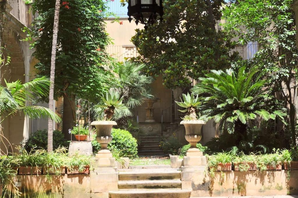 Palazzo Apostolico Orsini Apartment *